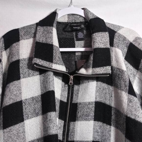 Marcus Adler Black White Buffalo Check Poncho Zip Up Shawl Fur NWT Size OSFM - Picture 3 of 9